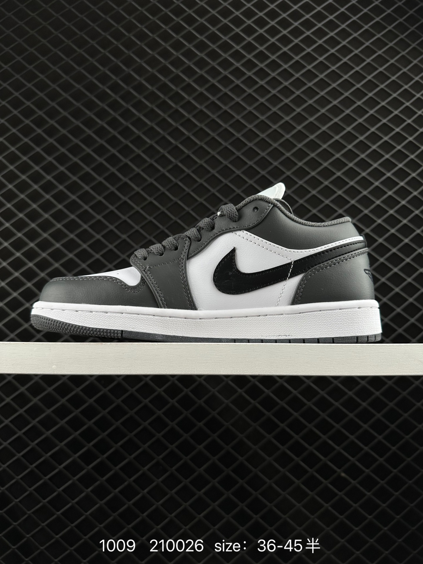 Air Jordan 1 Low AJ1